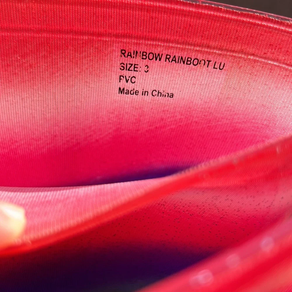 Olive & Edie Sparkling Rainbow Rainboots Girls sz 3